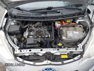 2014 Toyota Prius One with VIN JTDKDTB33E1067408, listed as a IAAI auction lot 41573895 with 245,383 mi miles and . Bid and sale history available at DreamBid. Image 10.