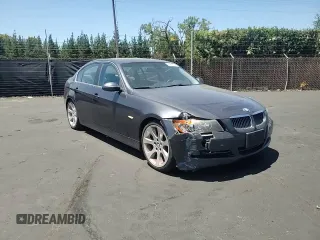 2006 BMW 3 Series 330i with VIN WBAVB33526PS13196, listed as a Copart auction lot 62484235 with 156,706 mi miles and Salvage title. Bid and sale history available at DreamBid. Image 13.
