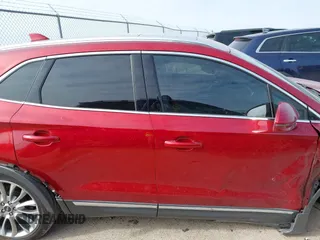 2018 Lincoln MKC Reserve with VIN 5LMCJ3C90JUL14515, listed as a IAAI auction lot 41361314 with 33,556 mi miles and . Bid and sale history available at DreamBid. Image 13.