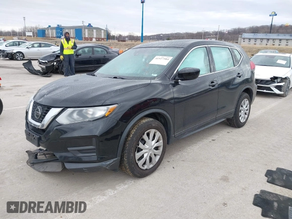 2020 Nissan Rogue SV with VIN KNMAT2MT3LP542894, listed as a IAAI auction lot 41527584 with 134,207 mi miles and . Bid and sale history available at carsss.com. Image 17.