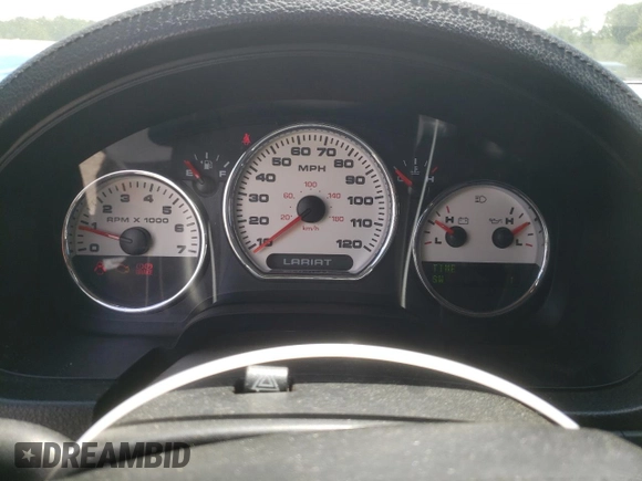 2004 Ford F-150 XL with VIN 1FTPX12544NC21179, listed as a Copart auction lot 54921605 with 186,863 mi miles and Clean title. Bid and sale history available at DreamBid. Image 9.