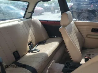 1989 BMW 3 Series 325is z VIN WBAAA230XK4495714, wystawiony jako Copart lot #56688675 z przebiegiem 211 372 mil mil oraz Czysty tytuł • Clean title. Historia ofert i sprzedaży dostępna na DreamBid. Obrazek 10.