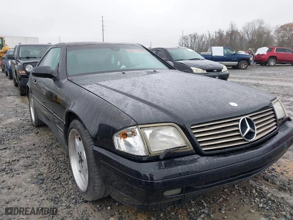 2001 Mercedes-Benz SL-Class with VIN WDBFA68F31F197102, listed as a IAAI auction lot 41666252 with NaN miles. Bid and sale history available at carsss.com. Image 6.