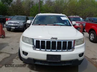 2012 Jeep Grand Cherokee Laredo with VIN 1C4RJFAG8CC124877, listed as a IAAI auction lot 41940603 with 254,356 mi miles. Bid and sale history available at carsss.com. Image 6.