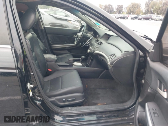 2008 Honda Accord EX-L z VIN 1HGCP36828A027005, wystawiony jako IAAI lot #42273014 z przebiegiem 174 482 mil mil oraz . Historia ofert i sprzedaży dostępna na DreamBid. Obrazek 5.