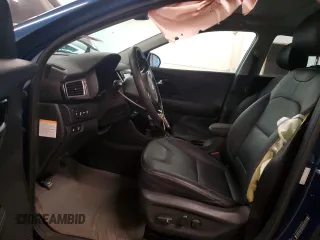 2017 Kia Niro Touring with VIN KNDCE3LC0H5063880, listed as a Copart auction lot 49809454 with 25,817 mi miles and Salvage Title. Bid and sale history available at carsss.com. Image 7.