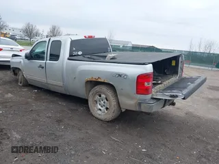 2013 Chevrolet Silverado 1500 LT with VIN 1GCRKSE72DZ239246, listed as a IAAI auction lot 41995553 with 190,290 mi miles and . Bid and sale history available at DreamBid. Image 3.