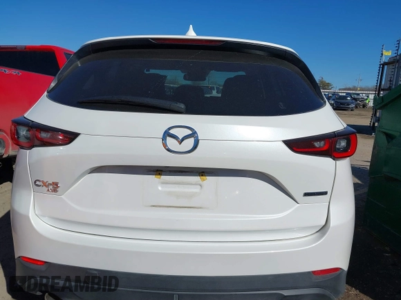 2022 Mazda CX-5 2.5 S Preferred Package with VIN JM3KFBCMXN1618680, listed as a IAAI auction lot 41686087 with 35,759 mi miles. Bid and sale history available at carsss.com. Image 17.