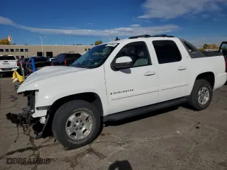 2009 Chevrolet Avalanche LT w/2LT with VIN 3GNFK22029G215151, listed as a Copart auction lot 78139064 with 194,412 mi miles and Salvage Title. Bid and sale history available at carsss.com. Image 1.