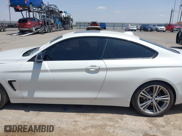 2015 BMW 4 Series 435i z VIN WBA3R1C58FK194626, wystawiony jako IAAI lot #42082585 z przebiegiem 70 619 mil mil oraz . Historia ofert i sprzedaży dostępna na DreamBid. Obrazek 14.