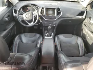2017 Jeep Cherokee Trailhawk L Plus with VIN 1C4PJMBB1HW518788, listed as a Copart auction lot 49539005 with 237,662 mi miles and Salvage Title. Bid and sale history available at carsss.com. Image 8.