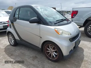 2008 Smart fortwo Pure with VIN WMEEJ31X18K191722, listed as a IAAI auction lot 42138617 with 117,263 mi miles and . Bid and sale history available at DreamBid. Image 1.