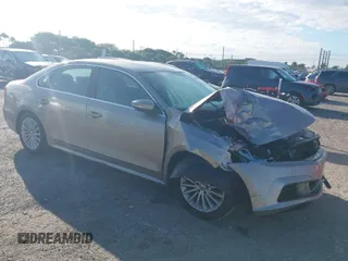 2016 Volkswagen Passat SE z VIN 1VWBS7A38GC018059, wystawiony jako IAAI lot #41684959 z przebiegiem 44 850 mil mil oraz . Historia ofert i sprzedaży dostępna na DreamBid. Obrazek 1.