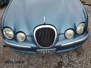 2000 Jaguar S-Type V6 z VIN SAJDA01C1YFL38878, wystawiony jako Copart lot #44323075 z przebiegiem 231 855 mil mil oraz Szkoda całkowita • Salvage title. Historia ofert i sprzedaży dostępna na DreamBid. Obrazek 11.