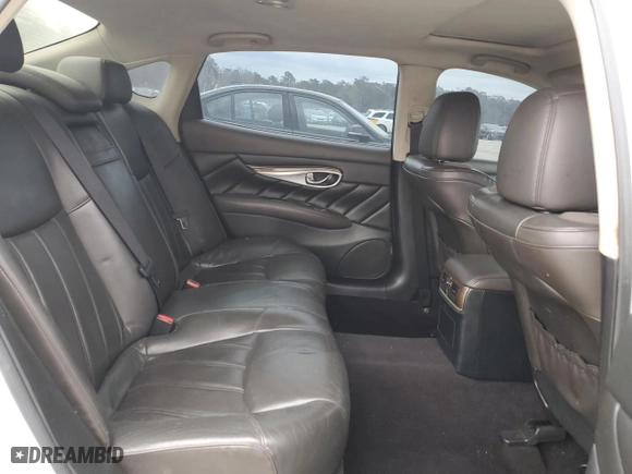 2015 Infiniti Q70L with VIN JN1BY1PP1FM602131, listed as a Copart auction lot 45463145 with 130,320 mi miles and Salvage Title. Bid and sale history available at carsss.com. Image 10.