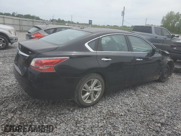 2013 Nissan Altima S with VIN 1N4AL3AP2DN411844, listed as a Copart auction lot 55561995 with 181,272 mi miles and Clean Title. Bid and sale history available at DreamBid. Image 3.