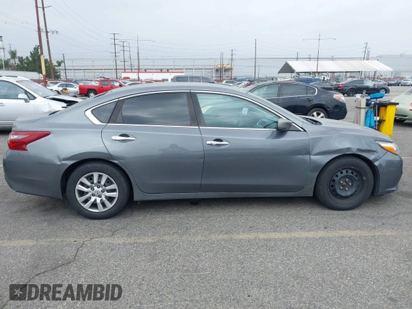 2018 Nissan Altima SV with VIN 1N4AL3AP3JC162204, listed as a IAAI auction lot 41903783 with 95,849 mi miles and . Bid and sale history available at carsss.com. Image 13.