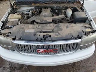 2004 GMC Yukon Denali with VIN 1GKEK63U84J270731, listed as a Copart auction lot 49094635 with 184,529 mi miles and Salvage Title. Bid and sale history available at carsss.com. Image 12.