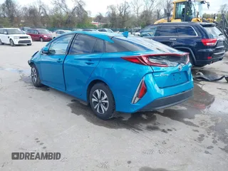 2017 Toyota Prius Plus with VIN JTDKARFP0H3052737, listed as a IAAI auction lot 42039680 with 117,593 mi miles and . Bid and sale history available at DreamBid. Image 3.