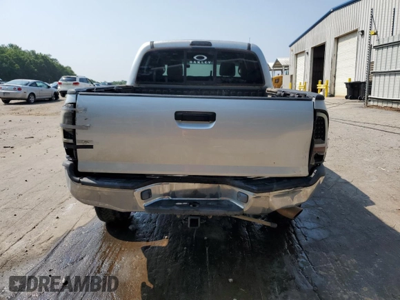 2007 Toyota Tacoma PreRunner с VIN 3TMJU62N27M034033, выставлен на аукционе Copart как лот 58383845 с пробегом 252 984 миль миль и Списание • Salvage title. История ставок и продаж доступна на DreamBid. Изображение 6.