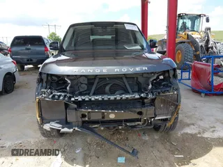 2016 Land Rover Range Rover HSE z VIN SALGS2PFXGA313164, wystawiony jako IAAI lot #42362077 z przebiegiem 35 609 mil mil oraz . Historia ofert i sprzedaży dostępna na DreamBid. Obrazek 13.