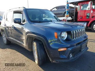 2020 Jeep Renegade Latitude with VIN ZACNJABB4LPL04774, listed as a IAAI auction lot 41997386 with 59,985 mi miles. Bid and sale history available at carsss.com. Image 1.