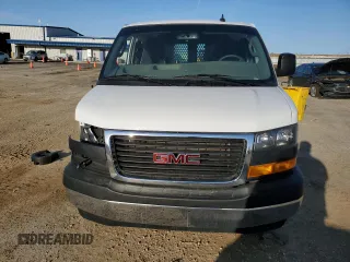 2023 GMC Savana Cargo Van with VIN 1GTW7AFP1P1207386, listed as a Copart auction lot 47642855 with 17,511 mi miles and Clean Title. Bid and sale history available at carsss.com. Image 5.