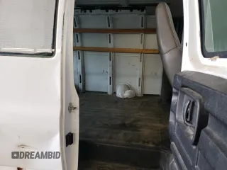 2006 Chevrolet Express Cargo Van with VIN 1GCGG25V361209424, listed as a Copart auction lot 82199034 with 178,239 mi miles and Non Repairable. Bid and sale history available at carsss.com. Image 11.