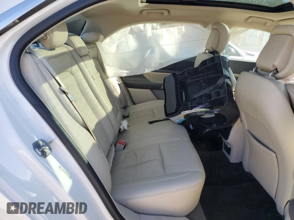 2017 Lincoln Continental Select with VIN 1LN6L9TPXH5623344, listed as a Copart auction lot 70381884 with 83,624 mi miles and Salvage title. Bid and sale history available at DreamBid. Image 10.