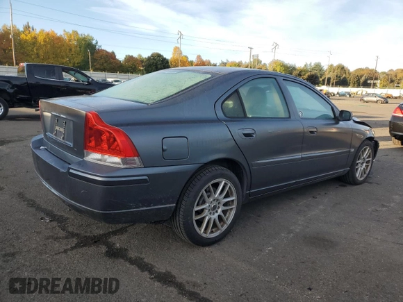 2006 Volvo S60 2.5L Turbo with VIN YV1RH592662526562, listed as a Copart auction lot 77672994 with 192,392 mi miles and Salvage Title. Bid and sale history available at carsss.com. Image 3.