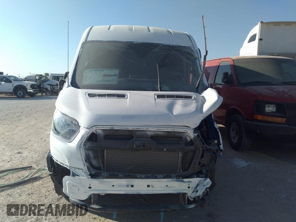 2024 Ford Transit Cargo with VIN 1FTBR1C82RKA26803, listed as a IAAI auction lot 40440250 with 1,197 mi miles and . Bid and sale history available at DreamBid. Image 12.