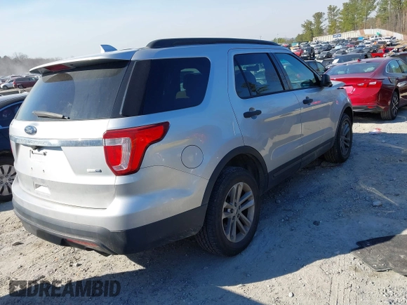2016 Ford Explorer with VIN 1FM5K8B89GGB15484, listed as a IAAI auction lot 41653792 with 125,074 mi miles and . Bid and sale history available at carsss.com. Image 4.