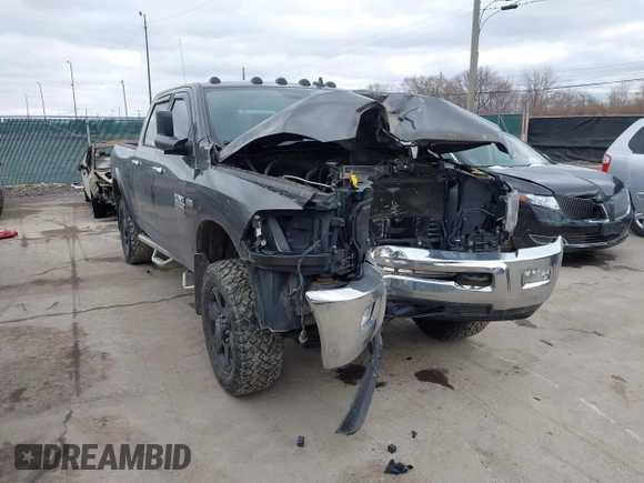 2015 Ram 2500 SLT with VIN 3C6TR5DTXFG611461, listed as a IAAI auction lot 41730420 with 163,581 mi miles. Bid and sale history available at carsss.com. Image 1.