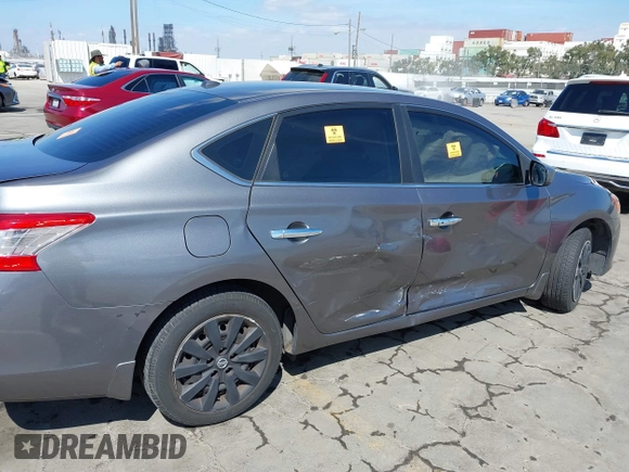 2015 Nissan Sentra SV z VIN 3N1AB7AP6FL681976, wystawiony jako IAAI lot #41900869 z przebiegiem Nie podano mil oraz . Historia ofert i sprzedaży dostępna na DreamBid. Obrazek 6.
