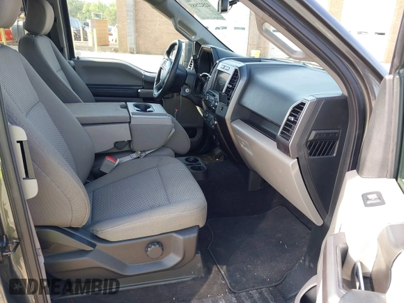 2019 Ford F-150 XL z VIN 1FTEX1CB8KKD31775, wystawiony jako IAAI lot #42522883 z przebiegiem 33 469 mil mil oraz . Historia ofert i sprzedaży dostępna na DreamBid. Obrazek 5.