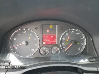2009 Volkswagen Jetta S z VIN 3VWJM71K49M094862, wystawiony jako Copart lot #51166725 z przebiegiem 121 849 mil mil oraz Szkoda całkowita • Salvage title. Historia ofert i sprzedaży dostępna na DreamBid. Obrazek 9.