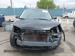 2014 Honda CR-V LX with VIN 3CZRM3H33EG716822, listed as a IAAI auction lot 42067360 with 143,480 mi miles. Bid and sale history available at carsss.com. Image 13.