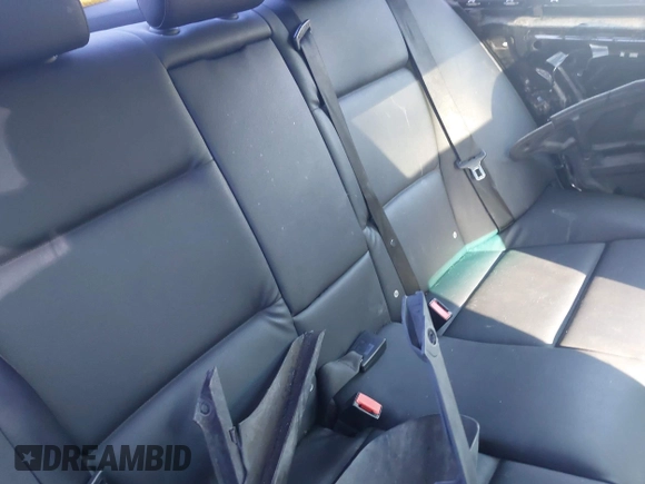 2006 BMW 3 Series 330xi with VIN WBAVD33576KV61101, listed as a IAAI auction lot 42601393 with 182,487 mi miles and . Bid and sale history available at DreamBid. Image 8.