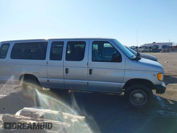 2001 Ford Econoline Passenger XL with VIN 1FBSS31L81HA60287, listed as a IAAI auction lot 41770643 with 228,797 mi miles and . Bid and sale history available at DreamBid. Image 13.