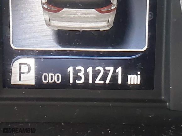 2017 Toyota Sienna SE with VIN 5TDXZ3DC1HS816458, listed as a IAAI auction lot 41577969 with 131,271 mi miles. Bid and sale history available at carsss.com. Image 15.