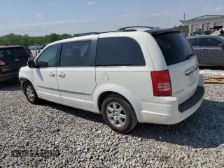 2010 Chrysler Town & Country Touring Plus with VIN 2A4RR8D10AR320628, listed as a Copart auction lot 52600425 with 179,594 mi miles and Salvage Title. Bid and sale history available at DreamBid. Image 2.