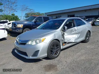 2012 Toyota Camry L with VIN 4T1BF1FK8CU046626, listed as a IAAI auction lot 41605977 with 200,876 mi miles. Bid and sale history available at carsss.com. Image 2.