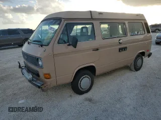 1984 Volkswagen Vanagon GL with VIN WV2ZB0256EH075158, listed as a Copart auction lot 75388754 with 210,558 mi miles and Non Repairable. Bid and sale history available at DreamBid. Image 1.