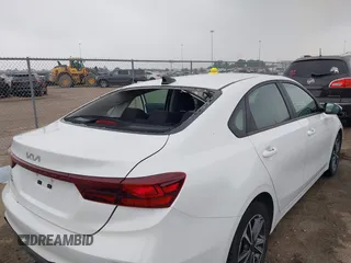 2023 Kia Forte LXS with VIN 3KPF24AD7PE669204, listed as a IAAI auction lot 41915744 with 17,413 mi miles and . Bid and sale history available at DreamBid. Image 6.