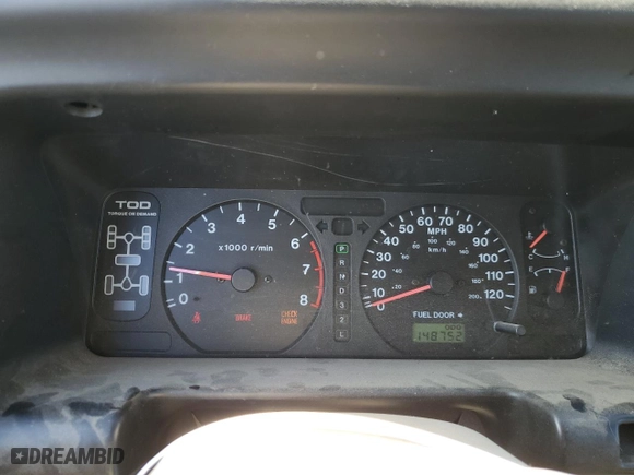 2001 Isuzu Trooper S with VIN JACDJ58XX17J02121, listed as a Copart auction lot 77664704 with 148,752 mi miles and Salvage Title. Bid and sale history available at carsss.com. Image 9.