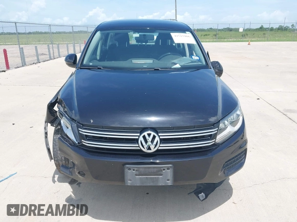 2014 Volkswagen Tiguan SE with VIN WVGAV3AX7EW549326, listed as a IAAI auction lot 42515906 with 102,221 mi miles and . Bid and sale history available at DreamBid. Image 11.