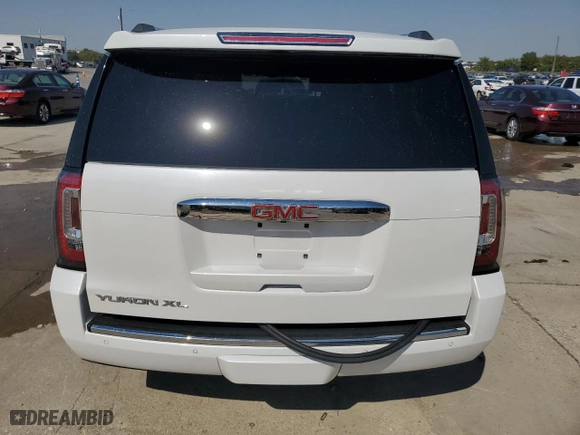 2020 GMC Yukon XL Denali with VIN 1GKS1HKJ4LR169405, listed as a Copart auction lot 74732794 with 62,228 mi miles and Salvage Title. Bid and sale history available at carsss.com. Image 6.