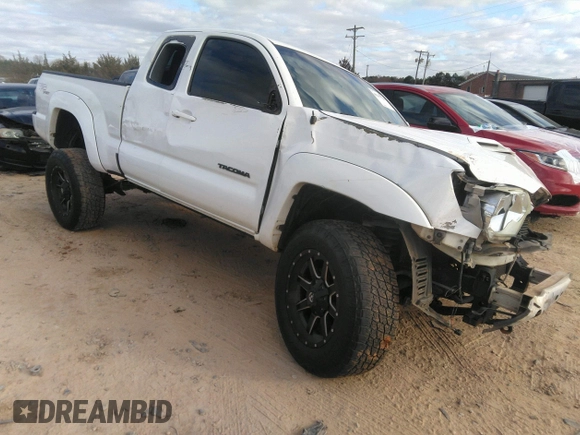 2012 Toyota Tacoma with VIN 5TFUU4EN8CX034202, listed as a IAAI auction lot 41117523 with 179,446 mi miles. Bid and sale history available at carsss.com. Image 1.