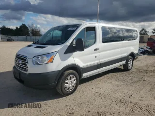 2019 Ford Transit Passenger XL with VIN 1FBZX2ZM2KKB06210, listed as a Copart auction lot 82605734 with 221,036 mi miles and Non Repairable. Bid and sale history available at carsss.com. Image 1.