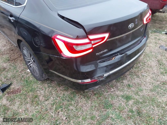 2016 Kia Cadenza Premium with VIN KNALN4D71G5213661, listed as a IAAI auction lot 41652230 with NaN miles. Bid and sale history available at carsss.com. Image 6.